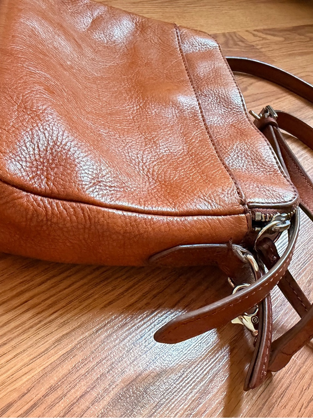 Leather Fossil purse - Picture 5 of 12